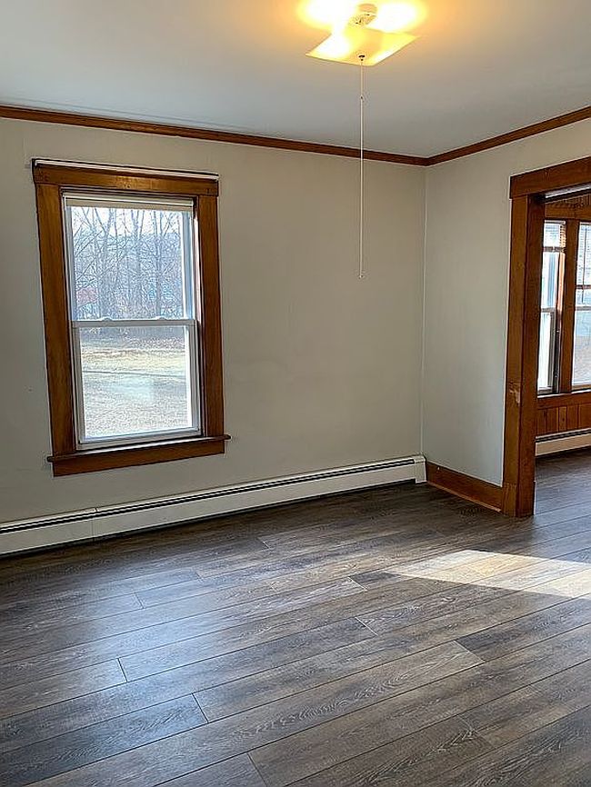 Photo of 60 Frost Pl, Brattleboro, VT