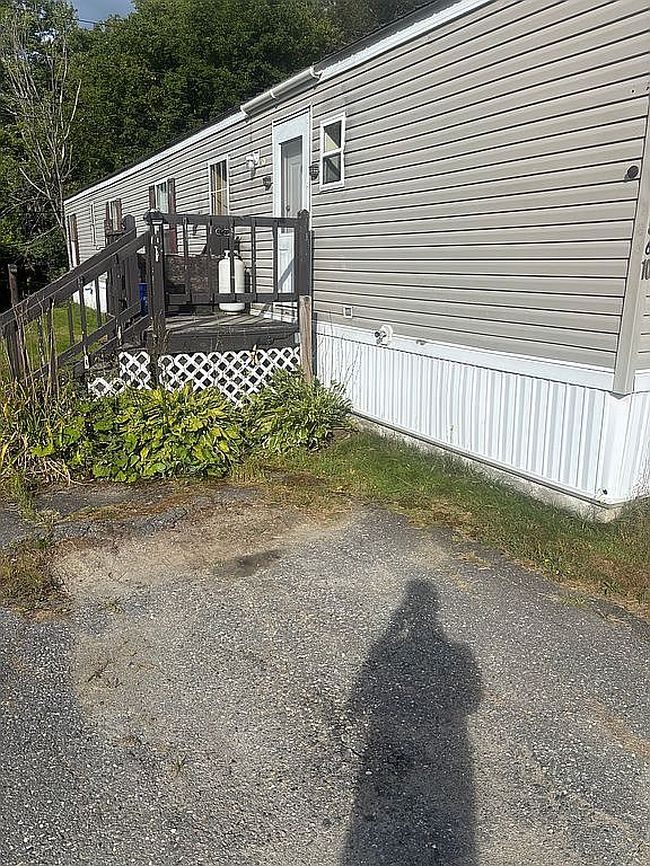 Photo of 186 Katy Win Rd, Johnson, VT