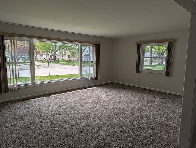 Photo of 801 5th St, Sibley, IA