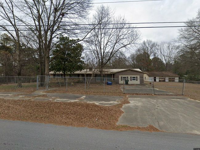 Photo of 804 E Mckinney Ave, Albertville, AL