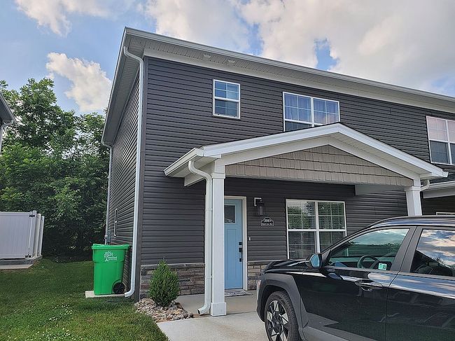 Photo of 1010 Sweet Amy Way, Sellersburg, IN
