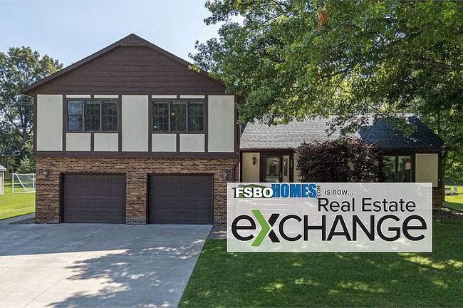 Photo of 3622 74th St, Moline, IL