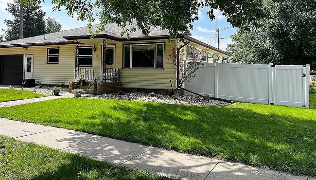 Additional photo 1 of property located at 13 W 5th St