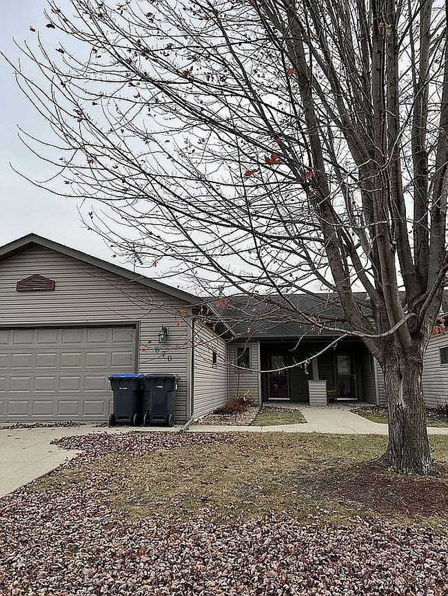 Image of 670 Sandy Ct