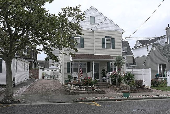 Photo of 32 N Manor Ave, Longport, NJ