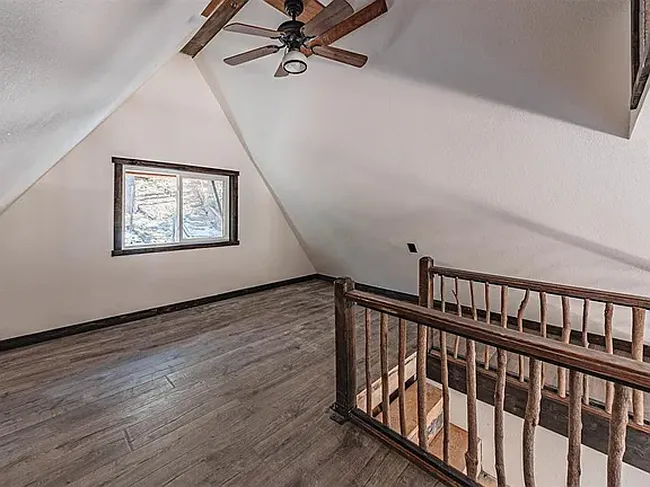 Image of 488 Hill Rd