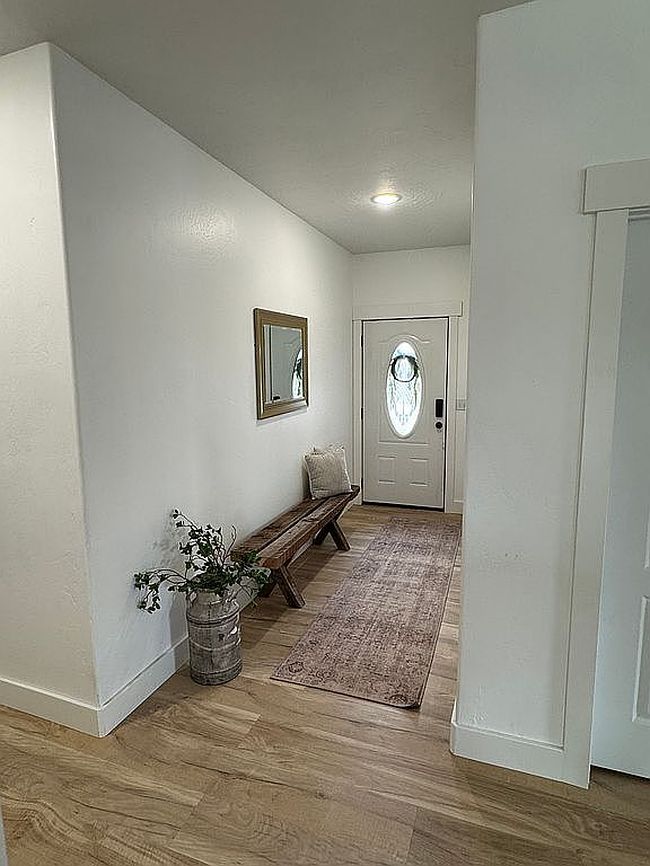 Photo of 767 N 300 W, Blanding, UT