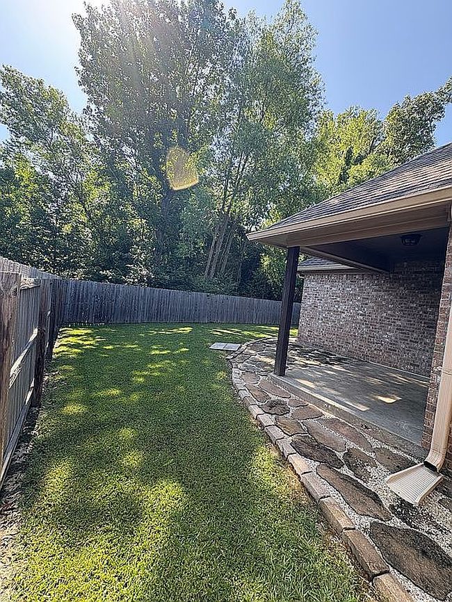 Photo of 2017 Pebble Creek Dr, Brandon, MS
