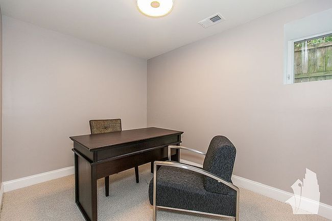 Photo of 806 S Oakley Blvd, Chicago, IL