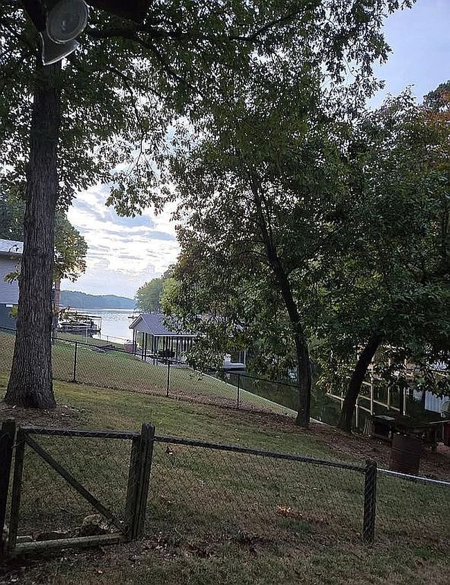 Image of 112 Springbrook Point