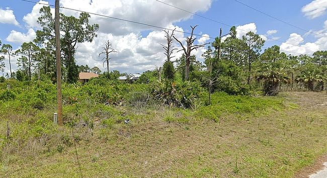Photo of 941 Panda Dr, Lehigh Acres, FL