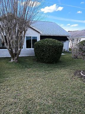Image of 419 Aldama Ave