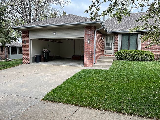 Photo of 4900 Old Creek Rd, Lincoln, NE