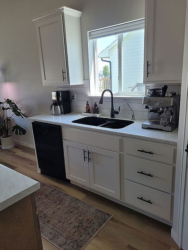 Additional photo 1 of property located at 1646 Connor Ct