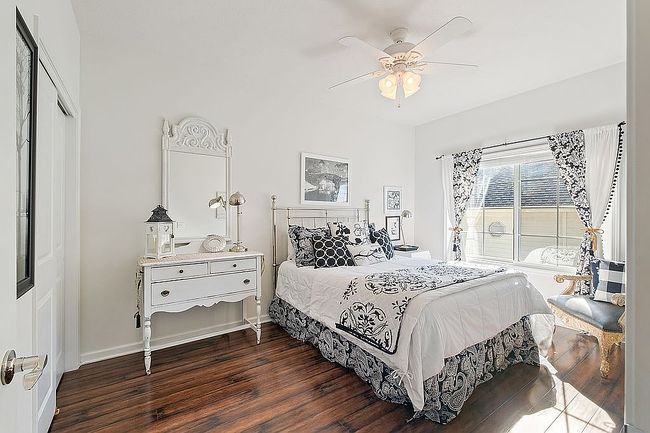 Additional photo 3 of property located at 5211 S 167th St