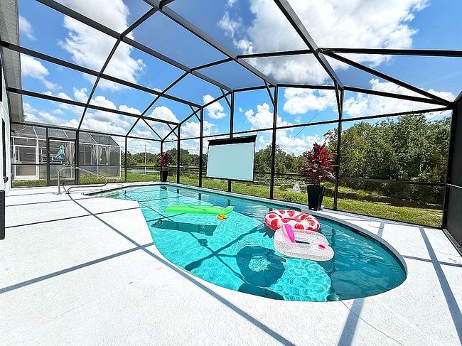 Image of 132 Canary Island Cir