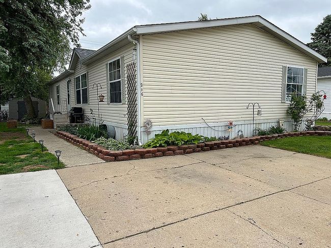 Photo of 216 Dumaire St, White Lake, MI
