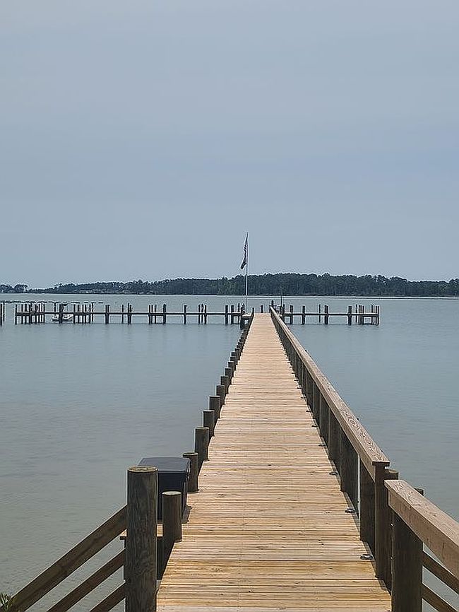 Image of 375 Callis Wharf Rd #204