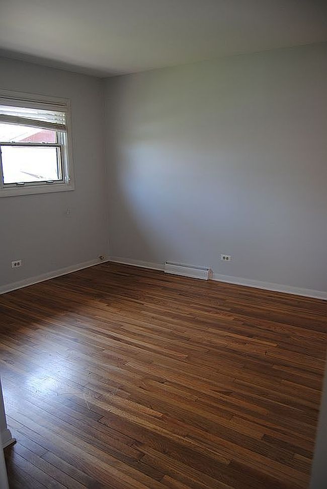 Photo of 1321 S Vail Ave, Arlington Heights, IL