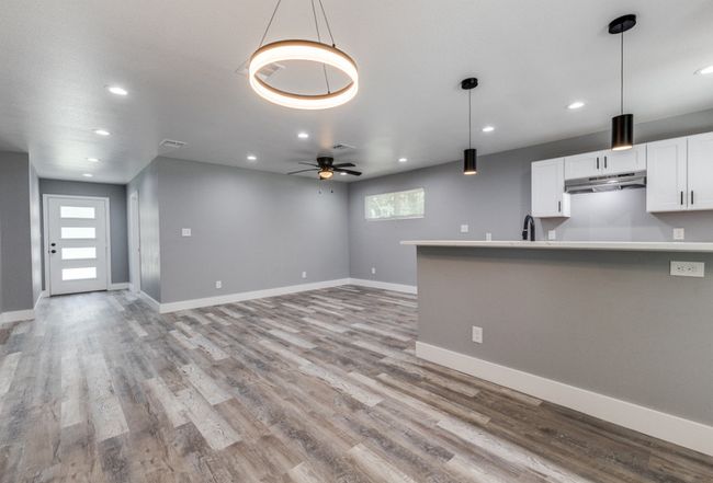 Photo of 13329 Lenosa Ln