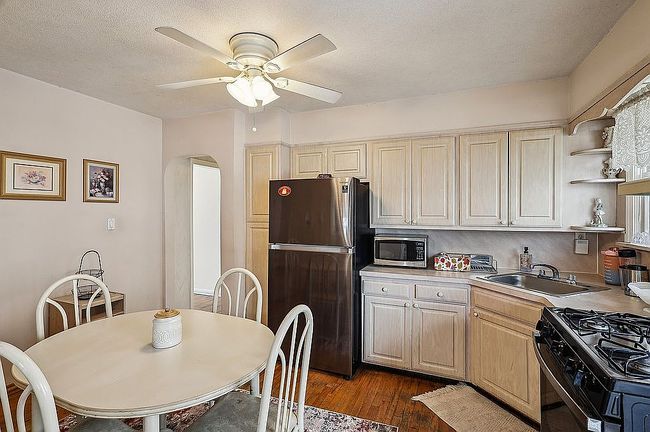 Image of 266 Madison St