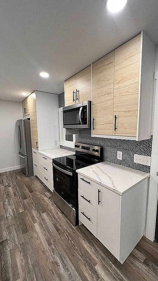 Image of 2434 Chapman St