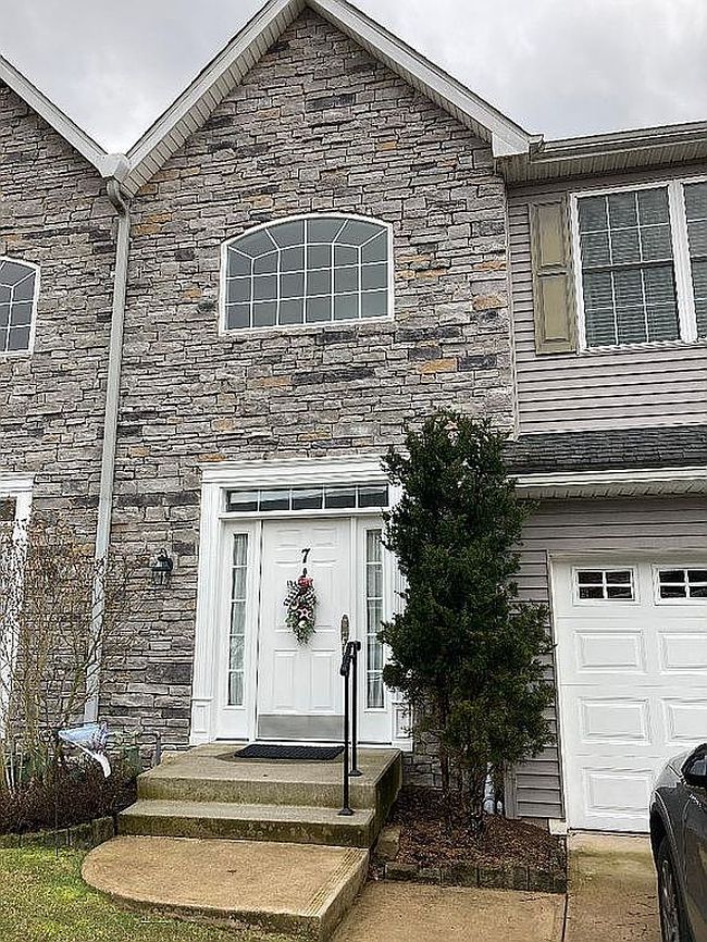 Image of 7 Marina Dr