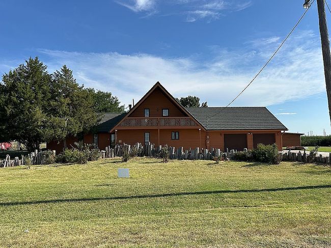 Photo of 3077 Moore Rd