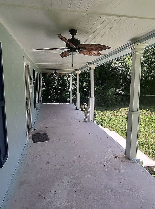 Photo of 451 Ne 11th St, Crystal River, FL
