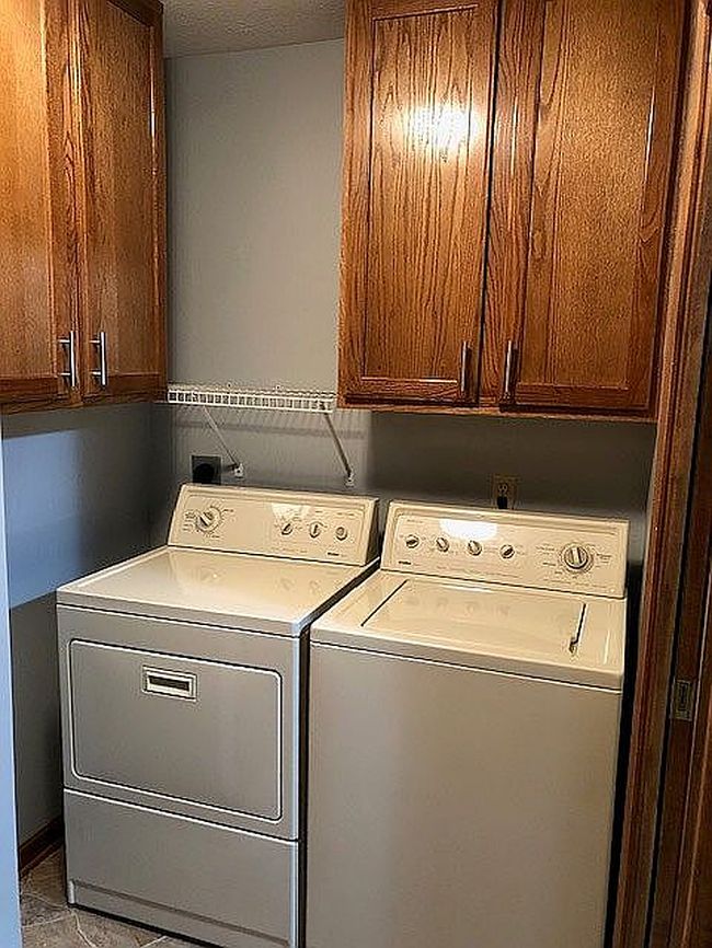 Photo of 4232 Forest Creek Pkwy, Fort Wayne, IN