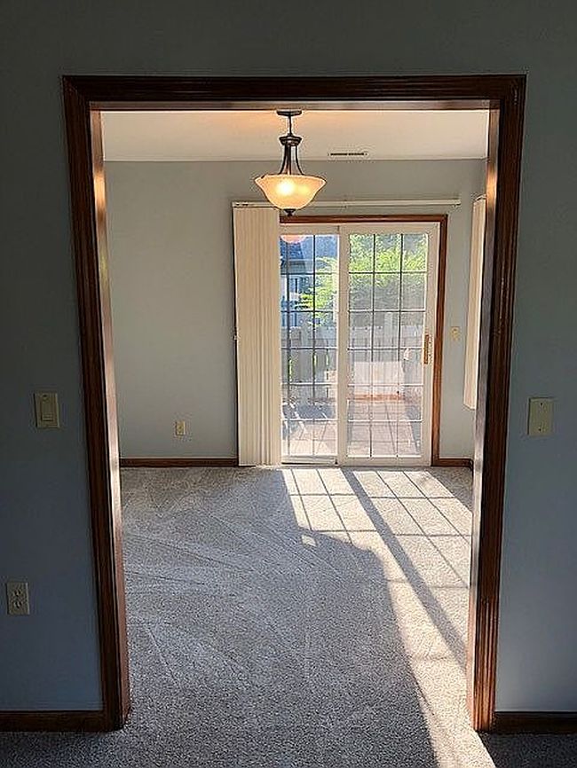Photo of 4232 Forest Creek Pkwy, Fort Wayne, IN