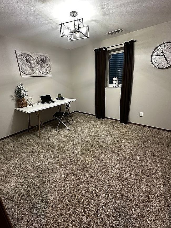Image of 5125 Hitchcock Dr
