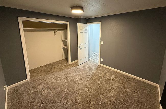 Photo of 205 8th Ave Sw, Oelwein, IA