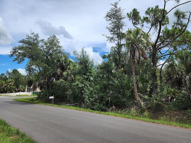 Photo of 18409 Ebb Ave, Port Charlotte, FL