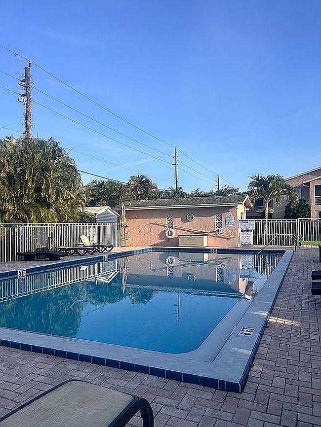 Photo of 12386 Highway A1A Alternate, Palm Beach Gardens, FL