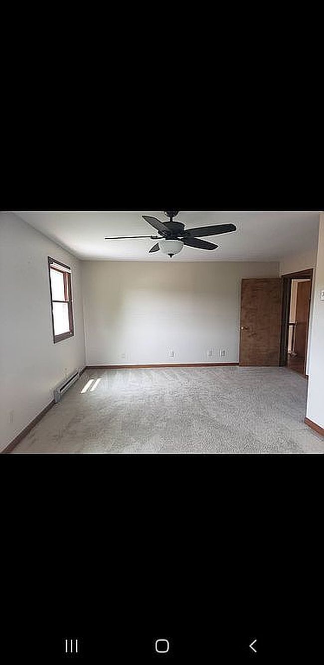 Photo of 10083 Bridge St, Metamora, IN