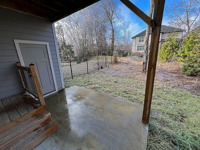 Photo of 7318 Swans Run Rd, Charlotte, NC