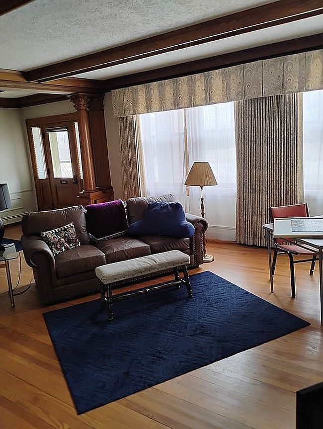 Preview of property located at 1106 State St