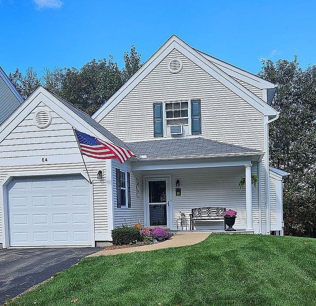 Photo of 4 Bow Center Rd Apt E4, Bow, NH
