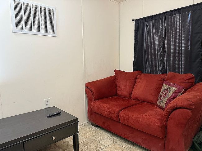 Image of 1100 Riverside Dr