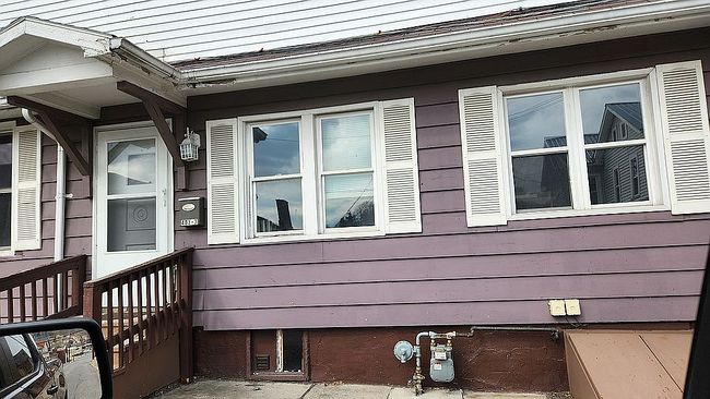 Image of 401 Main St
