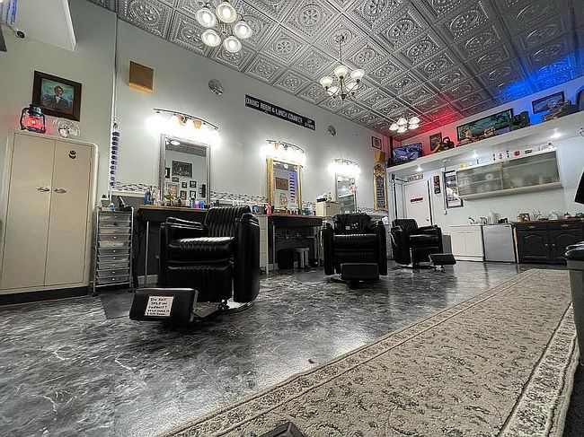 Image of 126 W Church St