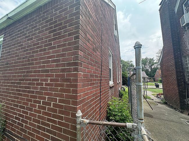 Photo of 11137 Beaconsfield St, Detroit, MI