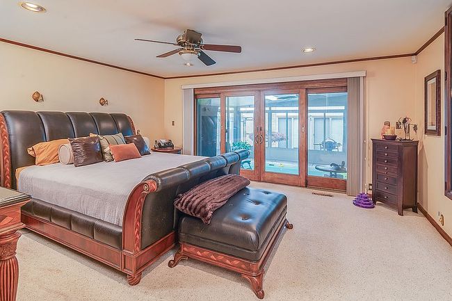 Photo of 4040 W Outer Dr, Detroit, MI