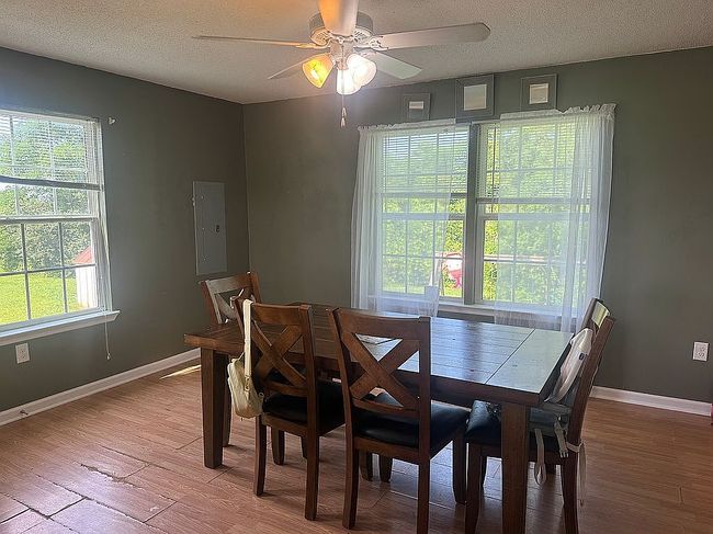 Image of 517 Hayfield Rd