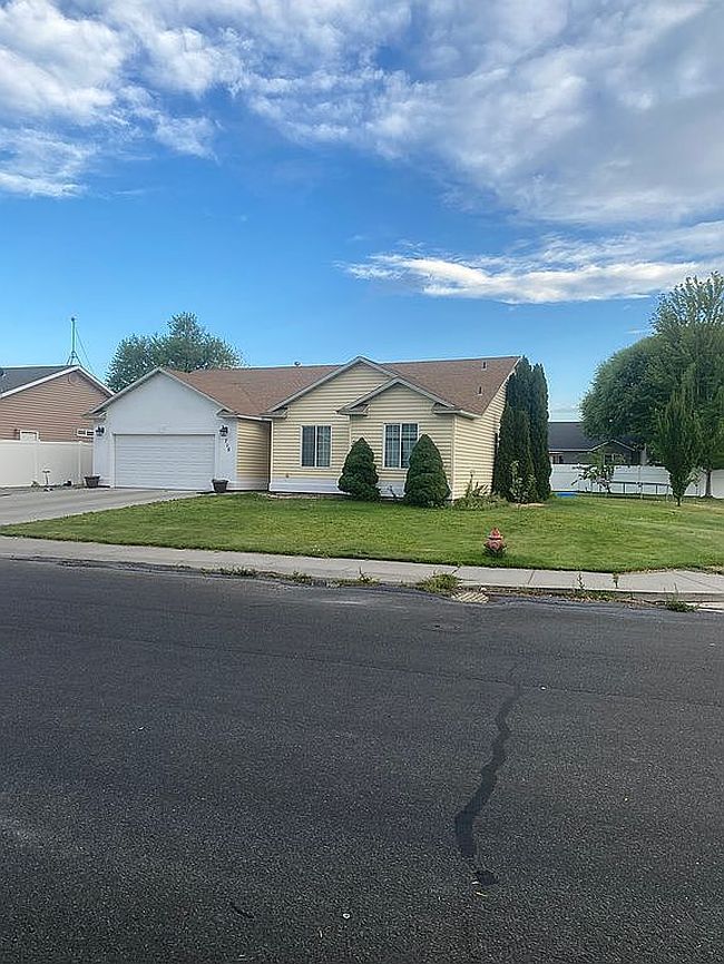 Photo of 715 Pine St, Filer, ID
