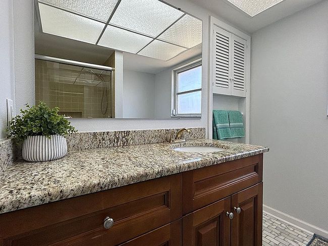 Image of 1770 Palm Dr