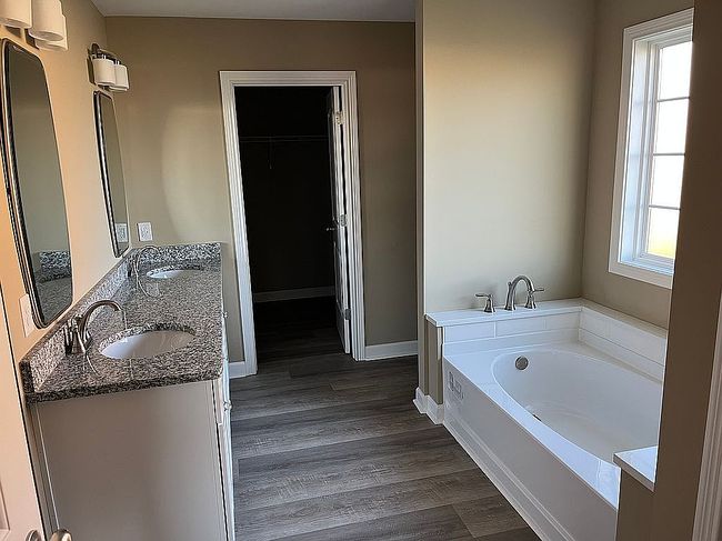 Image of 1115 Andover Dr