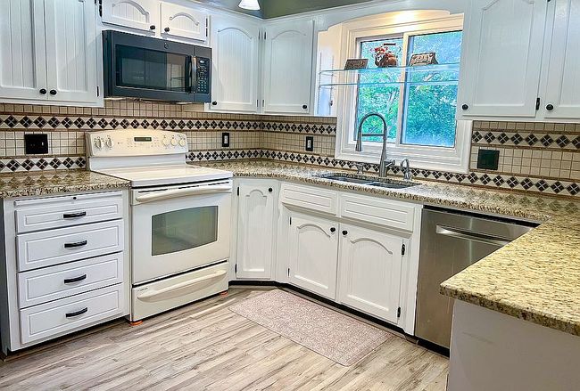 Image of 13003 S 29th Ave