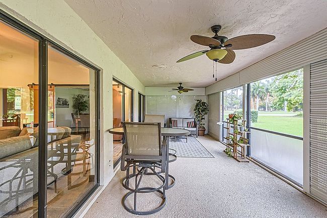 Additional photo 2 of property located at 6785 Villas Dr E